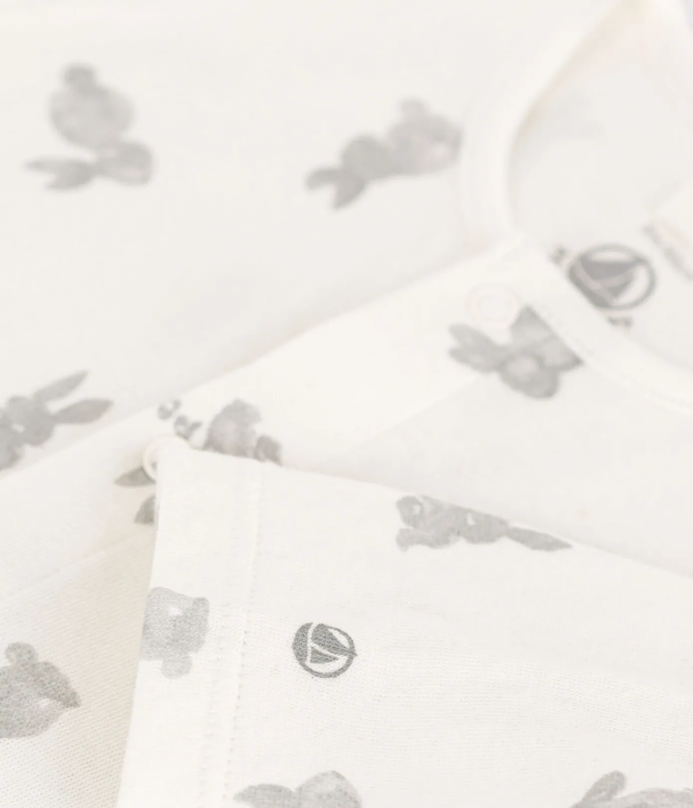 Petit Bateau Schlafanzüge, Strampler|Newborn*Baby Schlafanzug aus Doppeljersey, mit Häschenmotiv weiss MARSHMALLOW/grau GRIS