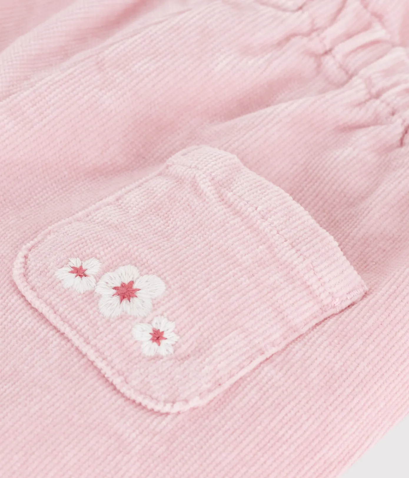 Petit Bateau Shorts, Hosen, Leggings*Baby-Hose aus einfarbigem Fein-Cord und bestickter Tasche hinten rosa JOLI