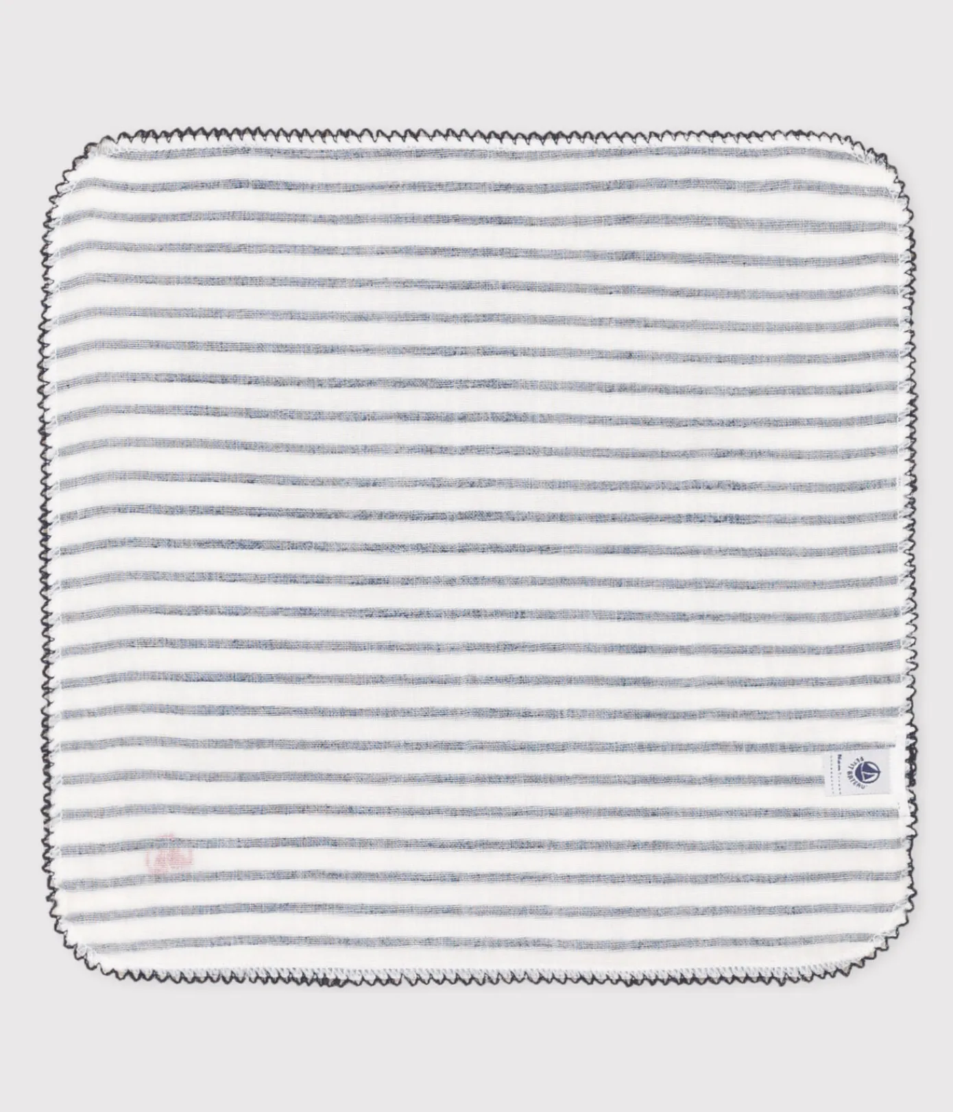 Petit Bateau Newborn*BABY-TASCHENTUCH MIT MARINESTREIFEN AUS BAUMWOLLGAZE weiss MARSHMALLOW/blau SMOKING