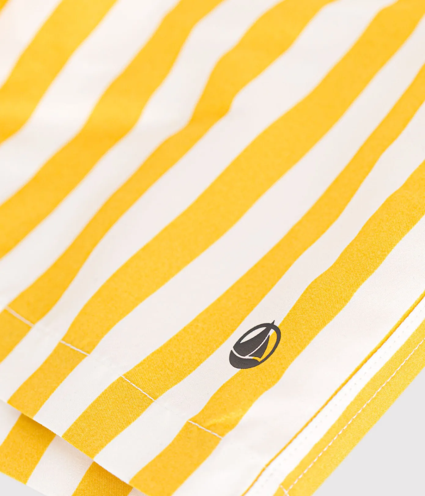 Petit Bateau Bademode, Uv-Kleidung*Badeshorts für Jungen. gelb MARSHMALLOW/ NECTAR