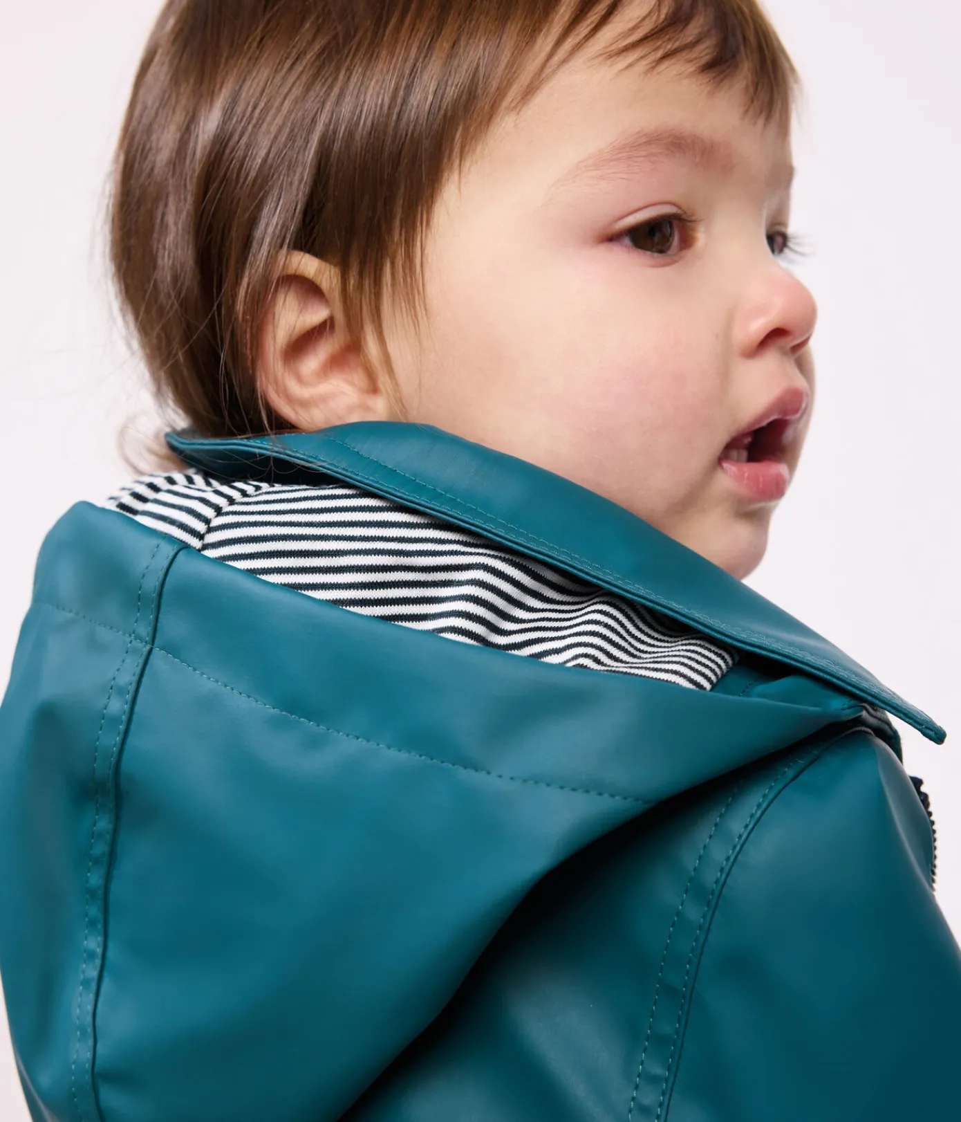 Petit Bateau Jacken, Anoraks*Ikonische Baby-Regenjacke aus wasserabweisendem Stoff grün DRAGONFLY