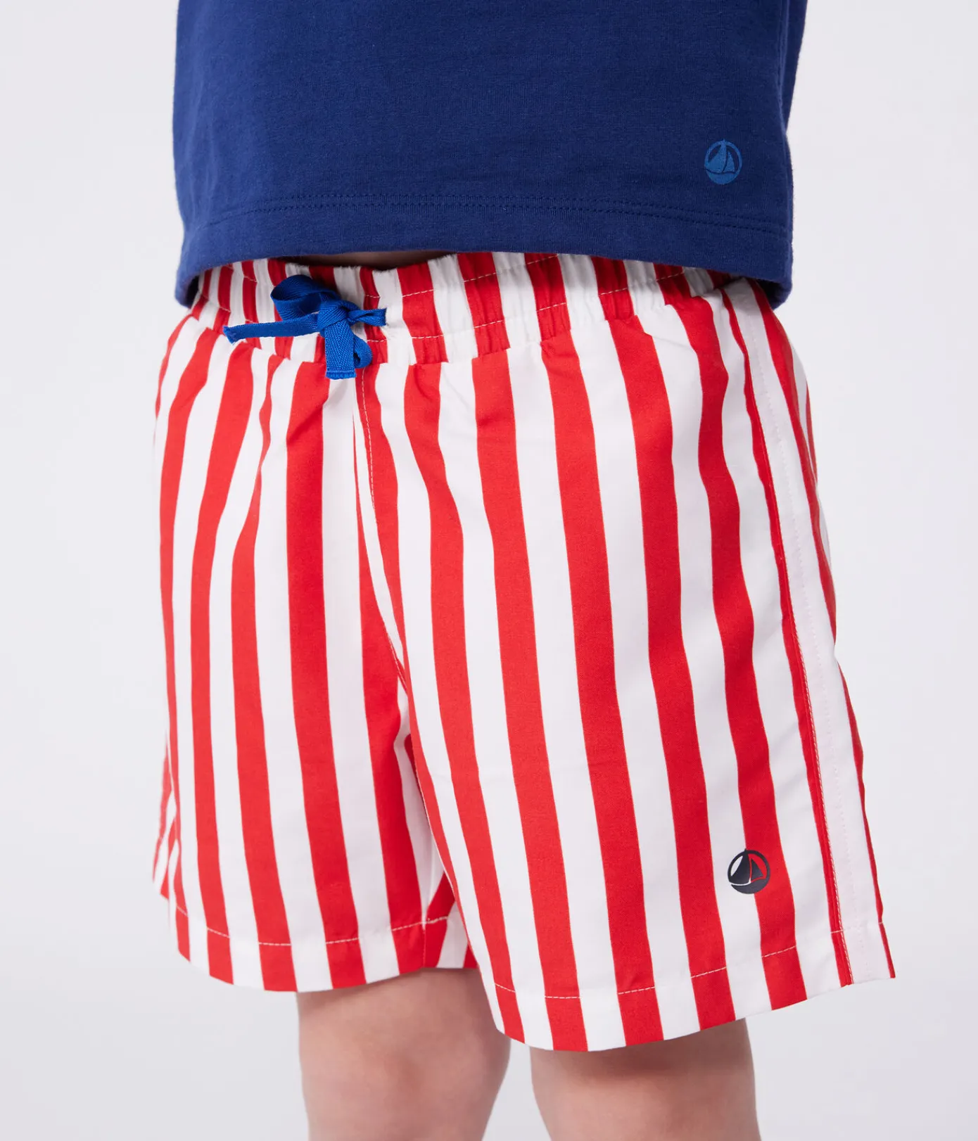 Petit Bateau Bademode, Uv-Kleidung*Kinder-Badeshorts mit Streifen ROT MARSHMALLOW/ SPI