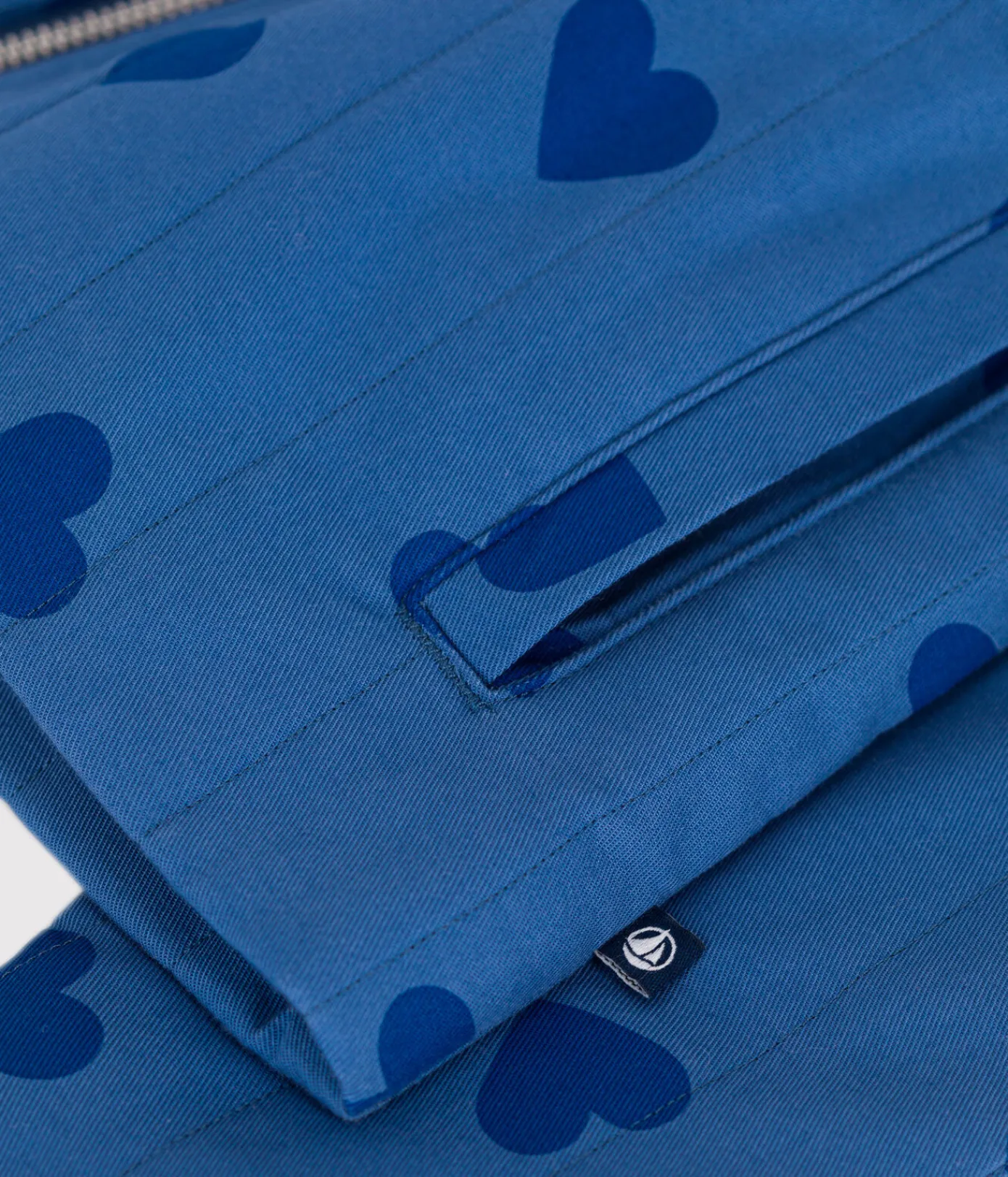 Petit Bateau Mäntel, Jacken, Regenjacken*Kinder-Jacke aus Baumwolle mit Herzmotiv blau ALASKA FONCE/ MEDIEVAL