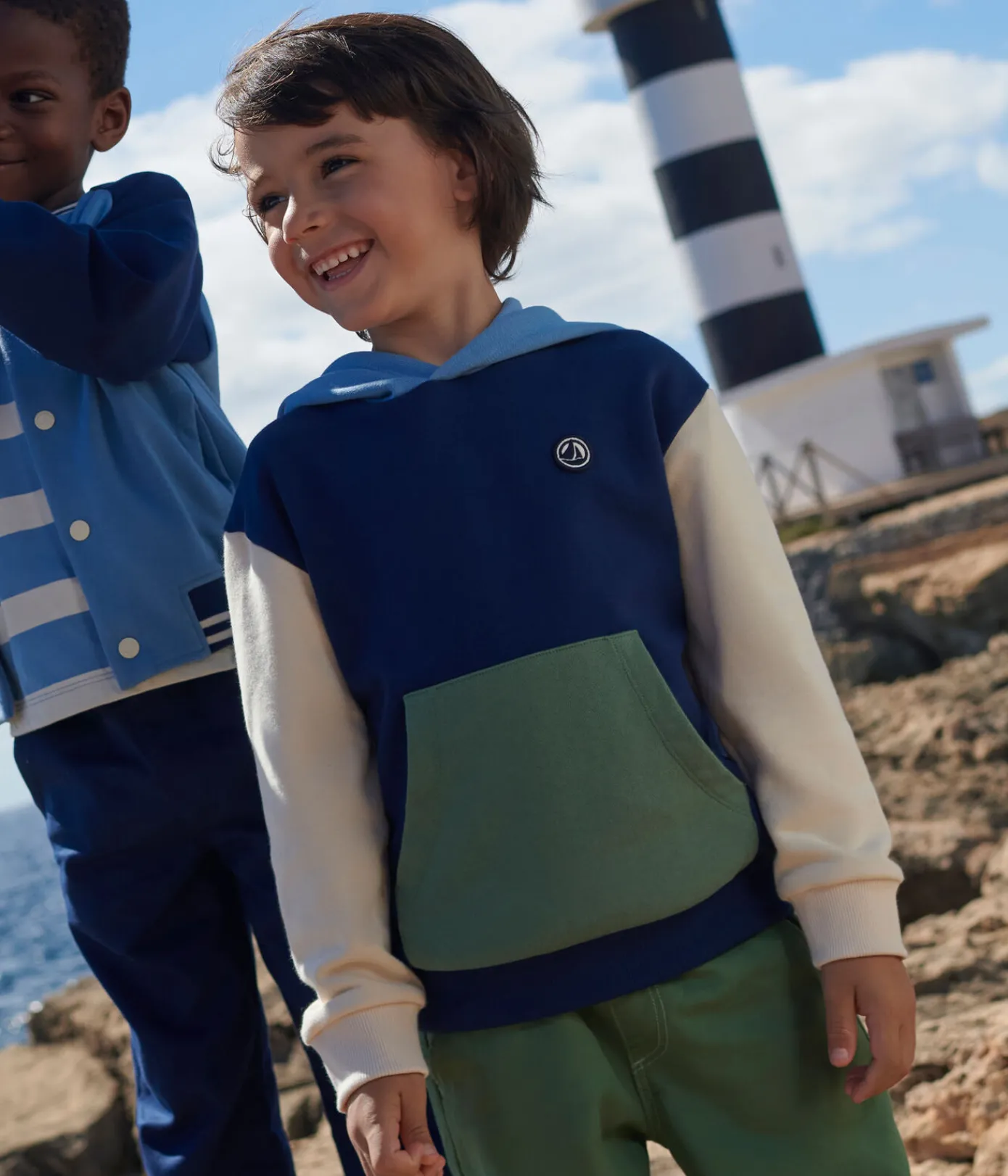 Petit Bateau Sweatshirts, Pullover, Cardigans*Kinder-Kapuzensweatshirt aus einfarbiger Baumwolle blau MEDIEVAL/weiss MULTICO