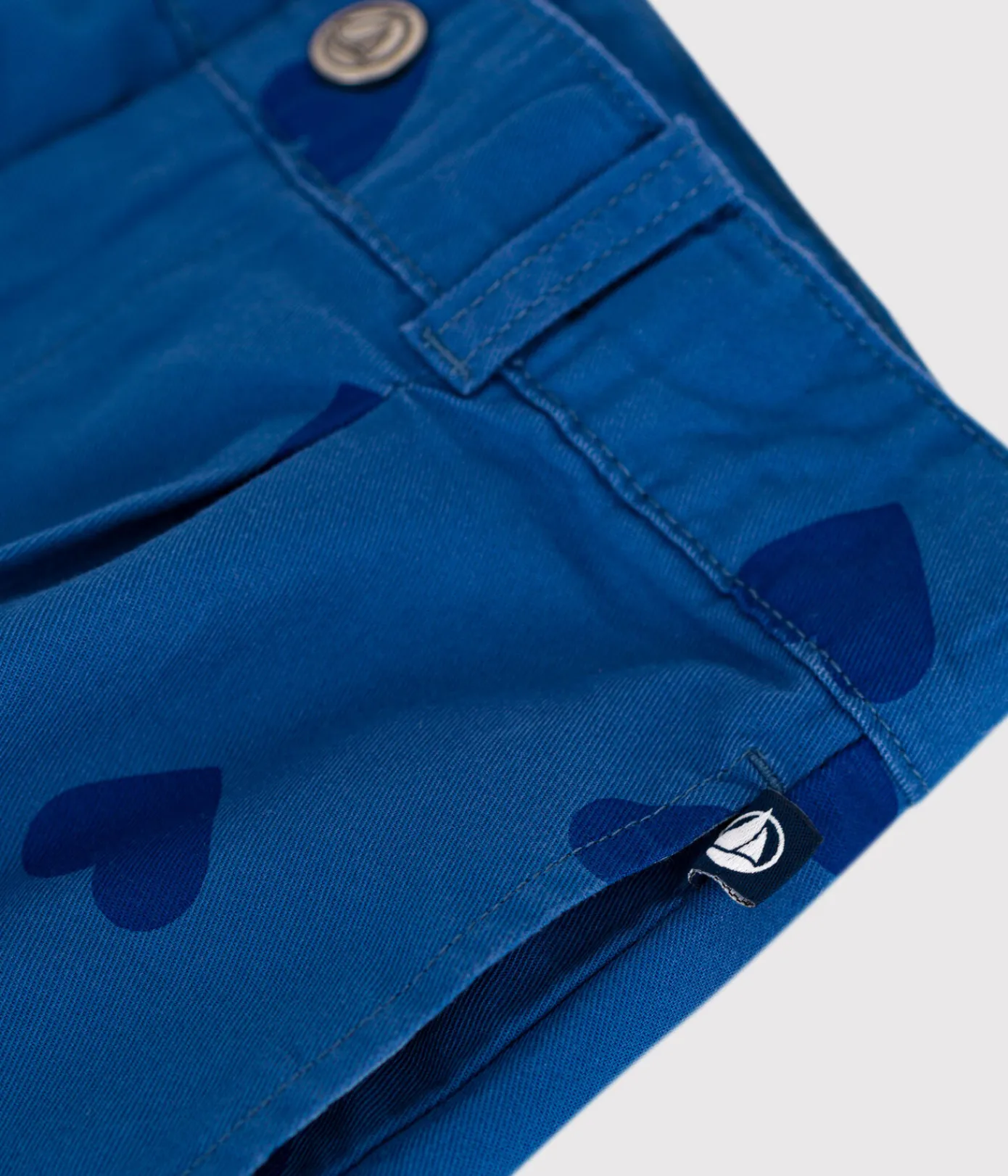 Petit Bateau Shorts, Hosen, Leggings*Kinder-Shorts aus Baumwolle mit Herzmotiv blau ALASKA FONCE/ MEDIEVAL