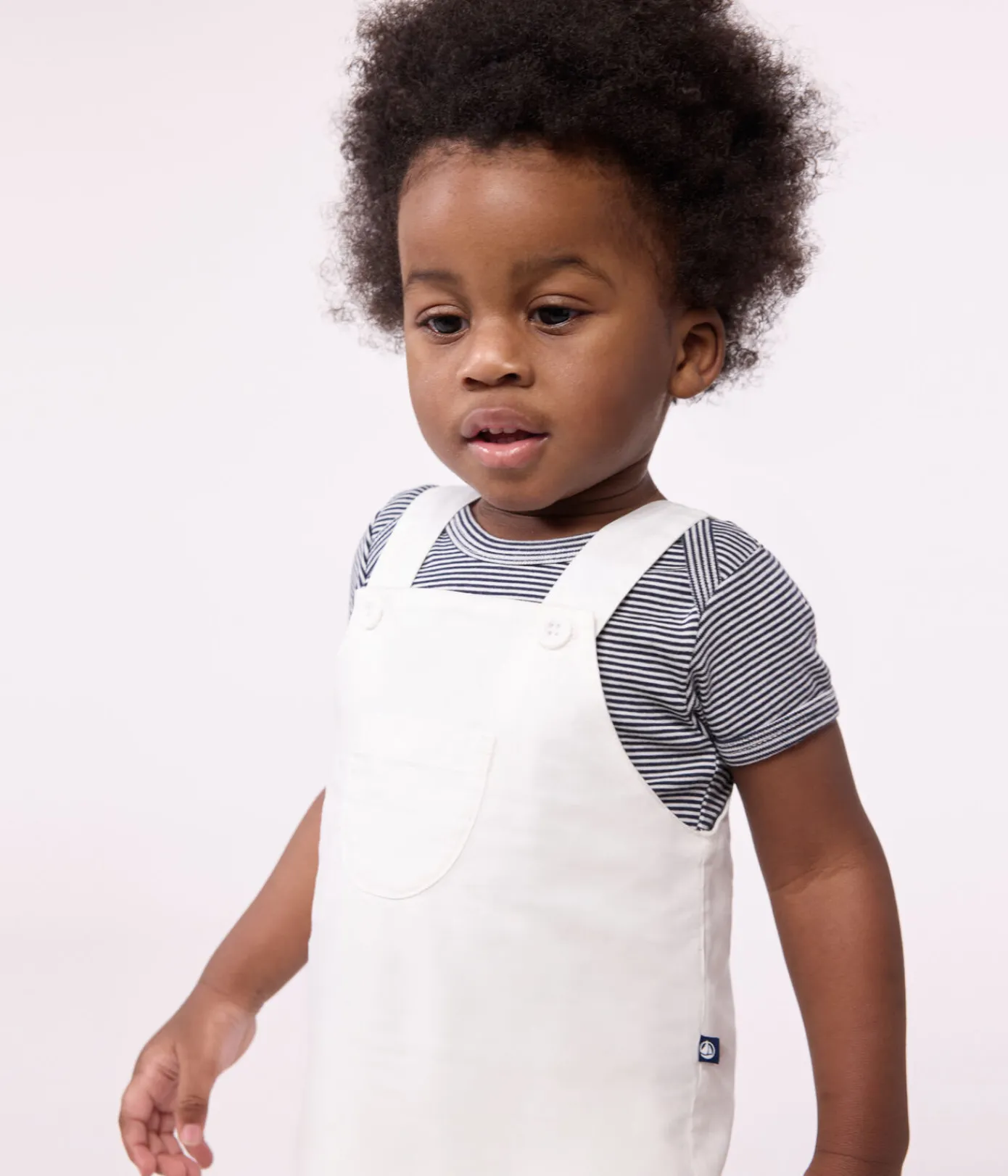 Petit Bateau Sets, Overalls & Latzhosen*Kurzbeinige Baby-Latzhose aus einfarbiger Baumwolle weiss ECUME