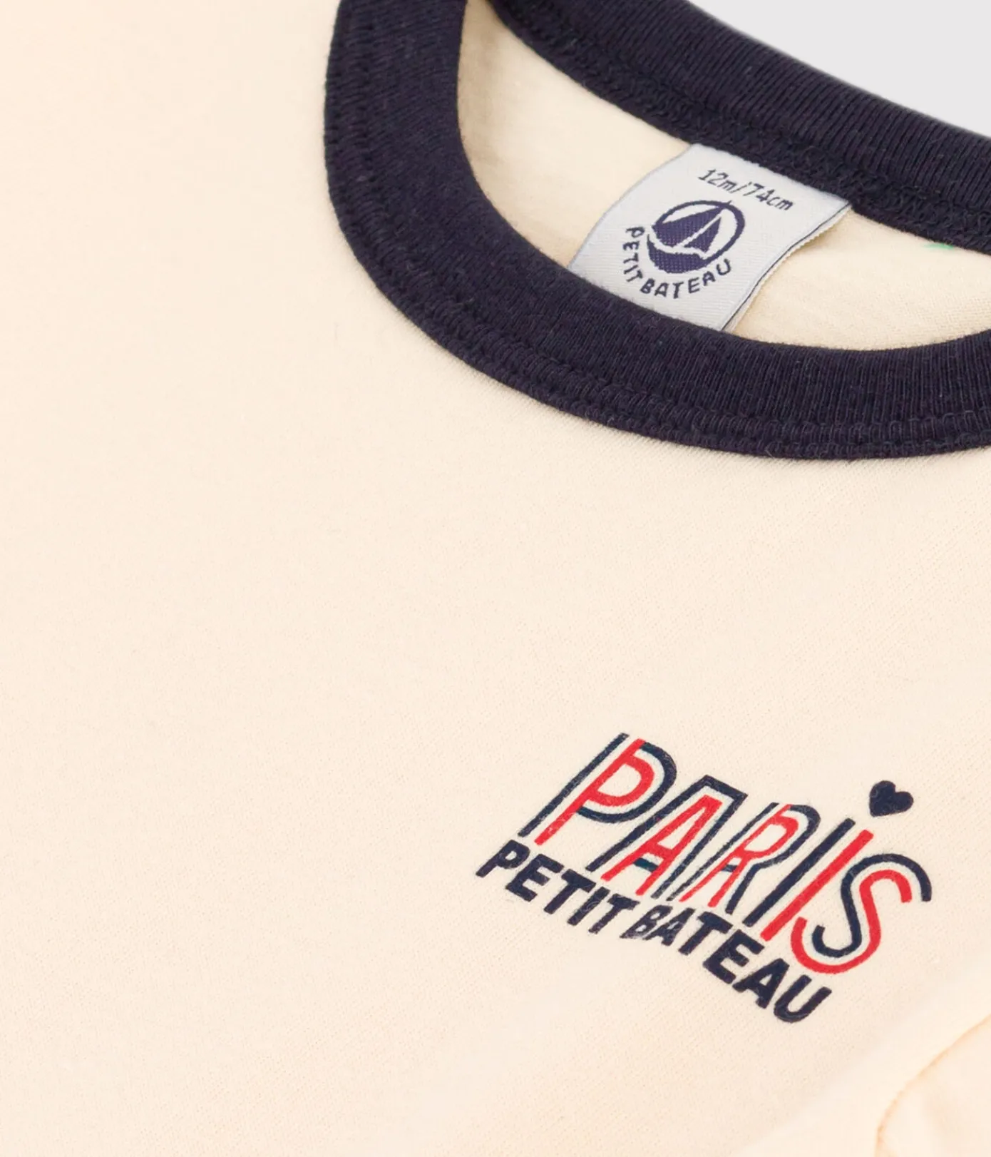 Petit Bateau T-Shirts, Oberteile*Kurzärmeliges Baby-T-Shirt aus leichtem Jersey weiss AVALANCHE/blau SMOKING