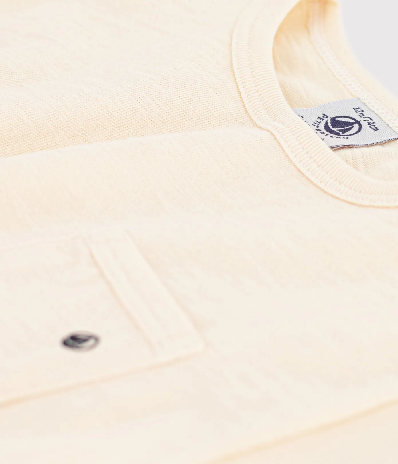 Petit Bateau T-Shirts, Oberteile*Kurzärmeliges Baby-T-Shirt aus geflammtem Jersey. naturfarben AVALANCHE