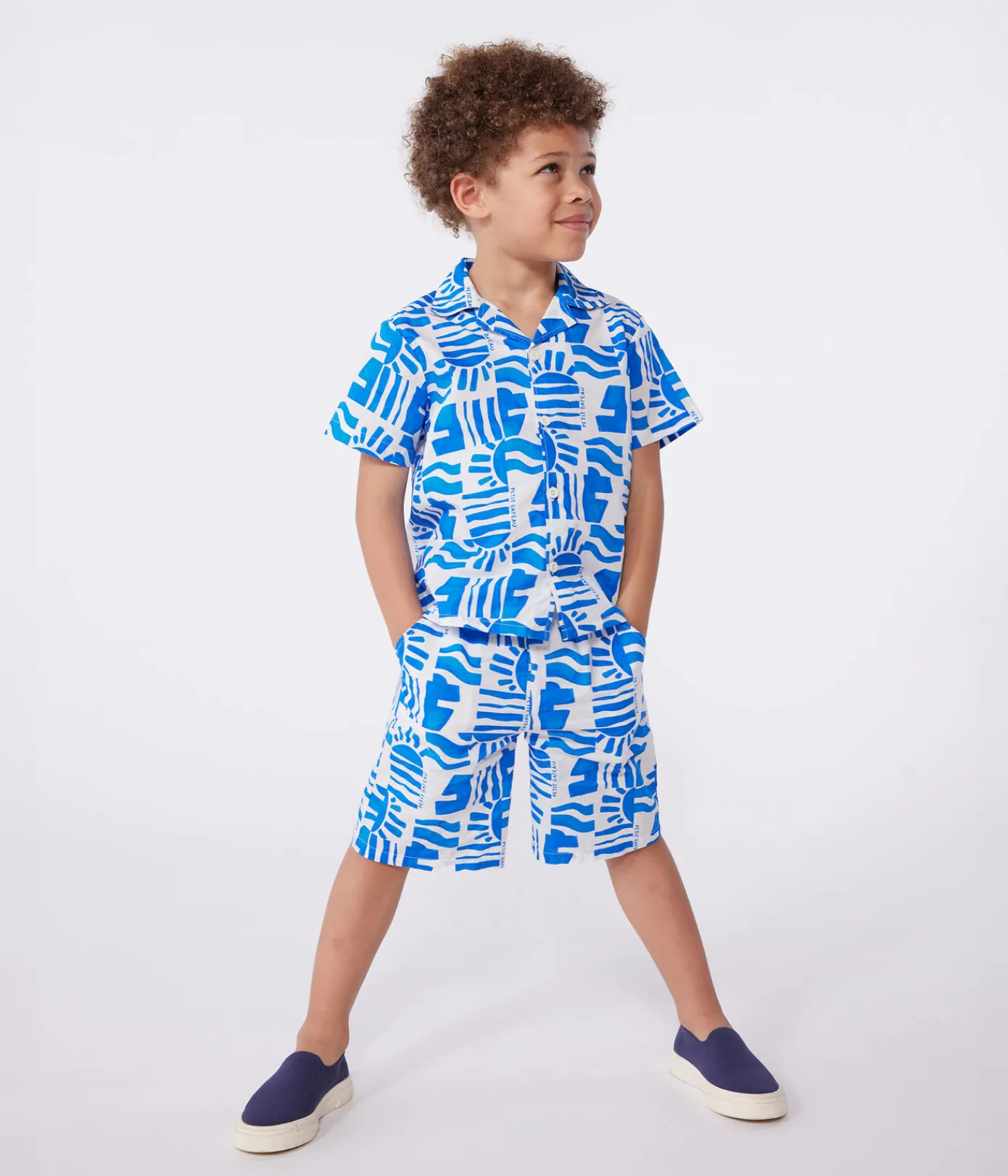 Petit Bateau T-Shirts, Poloshirts, Hemden*Kurzärmeliges Kinder-Hemd aus bedruckter Baumwolle blau MARSHMALLOW/ PORCELANA