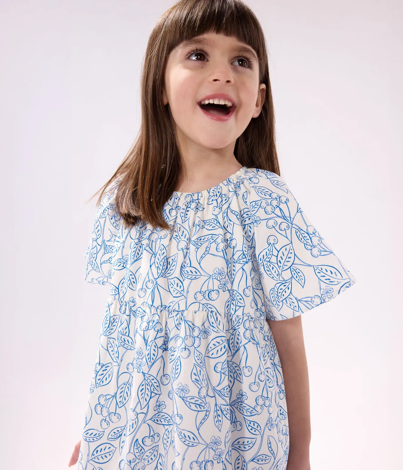 Petit Bateau Kleider, Röcke*Kurzärmeliges Kinder-Kleid aus bedruckter Baumwolle blau MARSHMALLOW/ PORCELANA