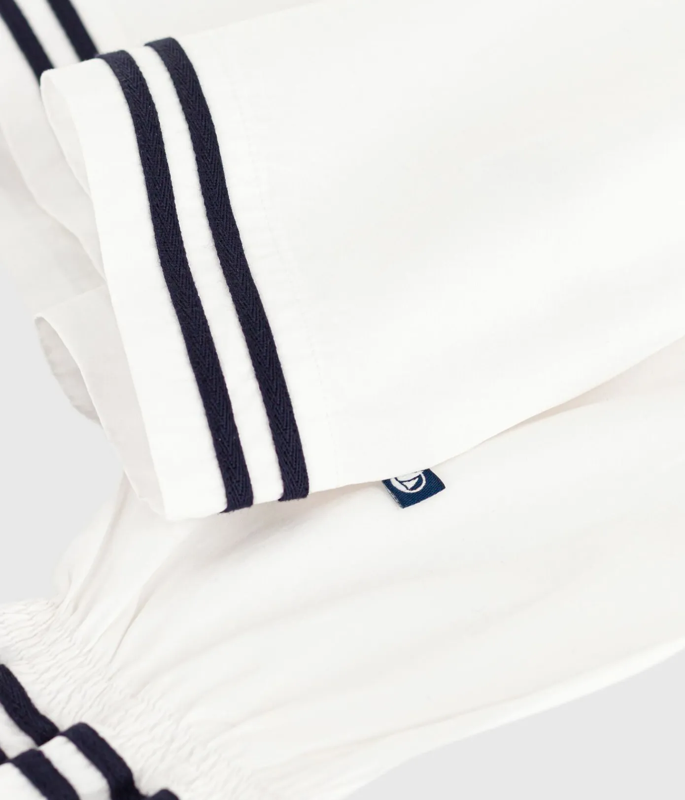Petit Bateau T-Shirts, Tops, Oberteile*Langärmelige Kinder-Bluse aus einfarbigem Baumwoll-Popeline weiss ECUME