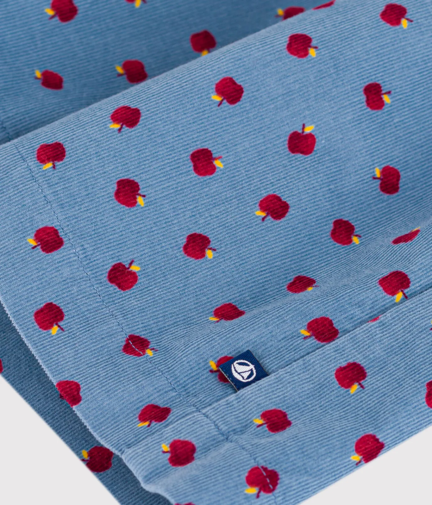 Petit Bateau Kleider, Röcke*Langärmeliges Kinder-Kleid aus bedrucktem Fein-Cord. blau ADRIATIC/ MULTICO