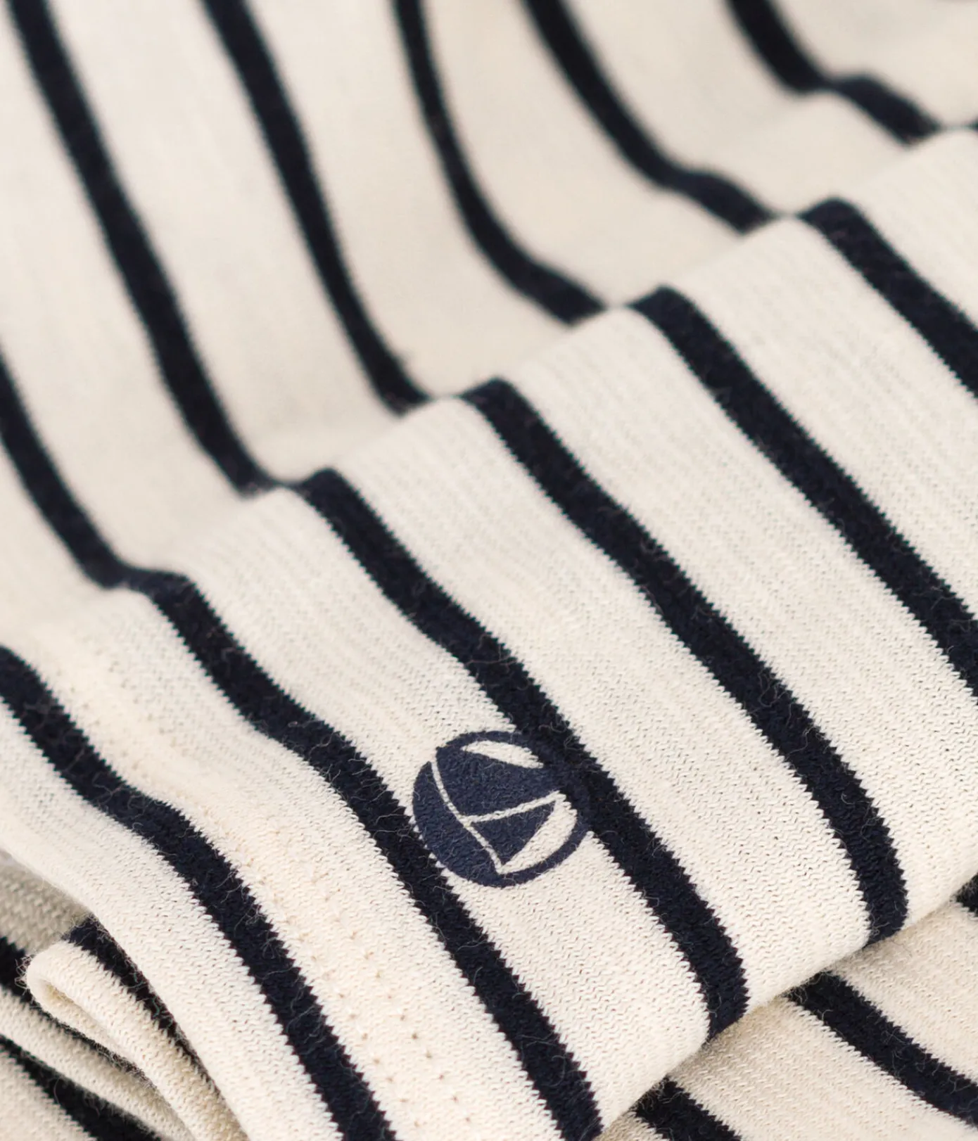 Petit Bateau T-Shirts, Tops, Oberteile*Langärmeliges T-Shirt aus geflammtem Jersey Kinder/Mädchen weiss AVALANCHE/blau SMOKING
