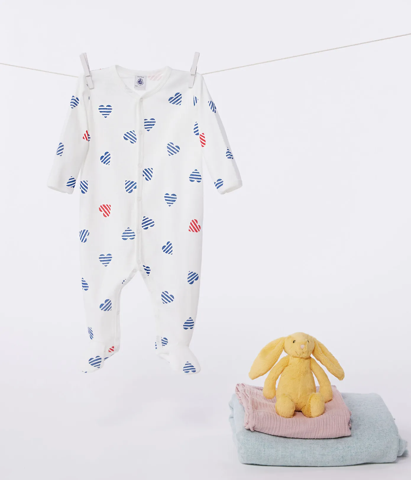 Petit Bateau Schlafanzüge, Strampler*Strampler aus Baumwolle mit gestreiftem Herz weiss MARSHMALLOW/weiss MULTICO
