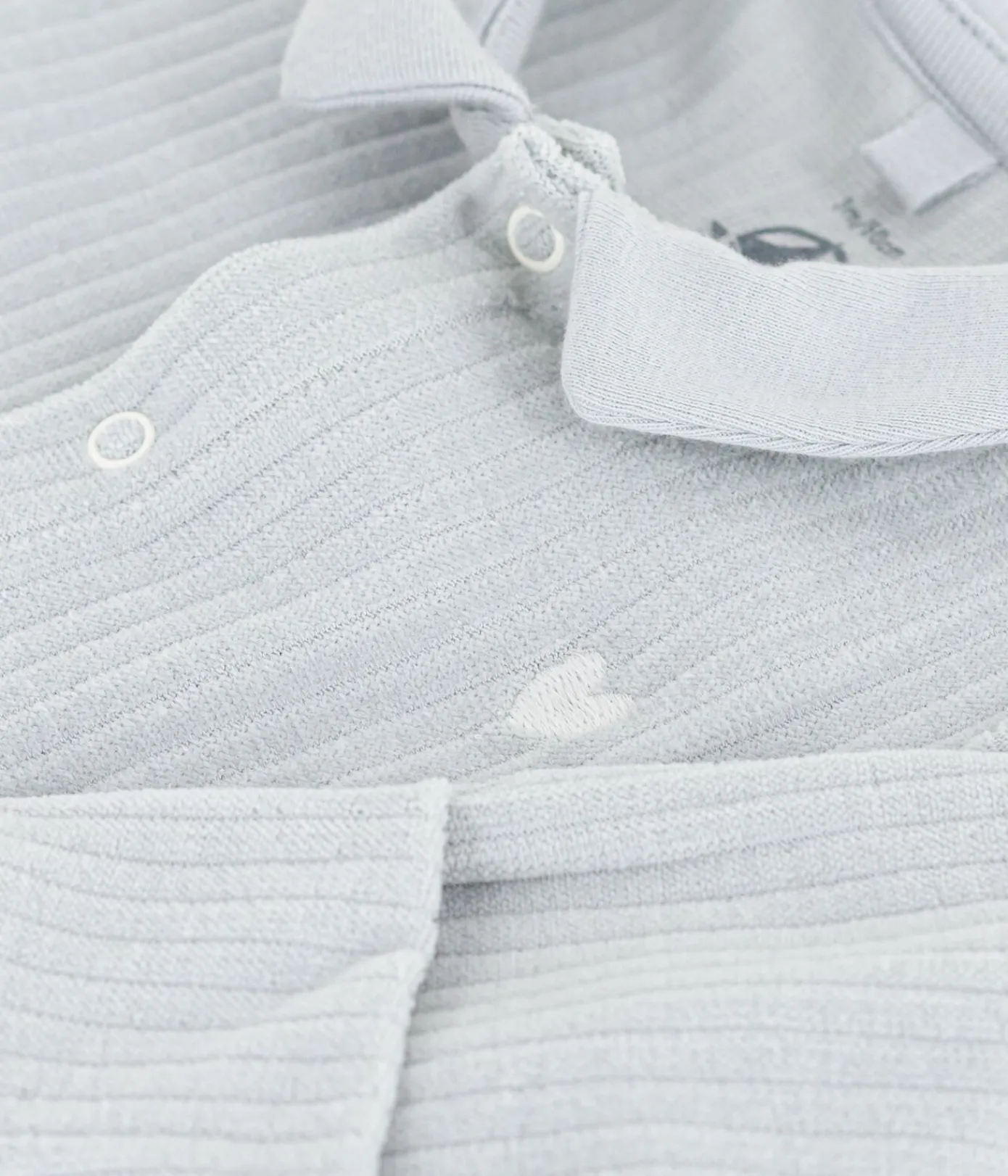 Petit Bateau Schlafanzüge, Strampler|Newborn*Strampler mit Kragen aus einfarbigem Nicki CO2