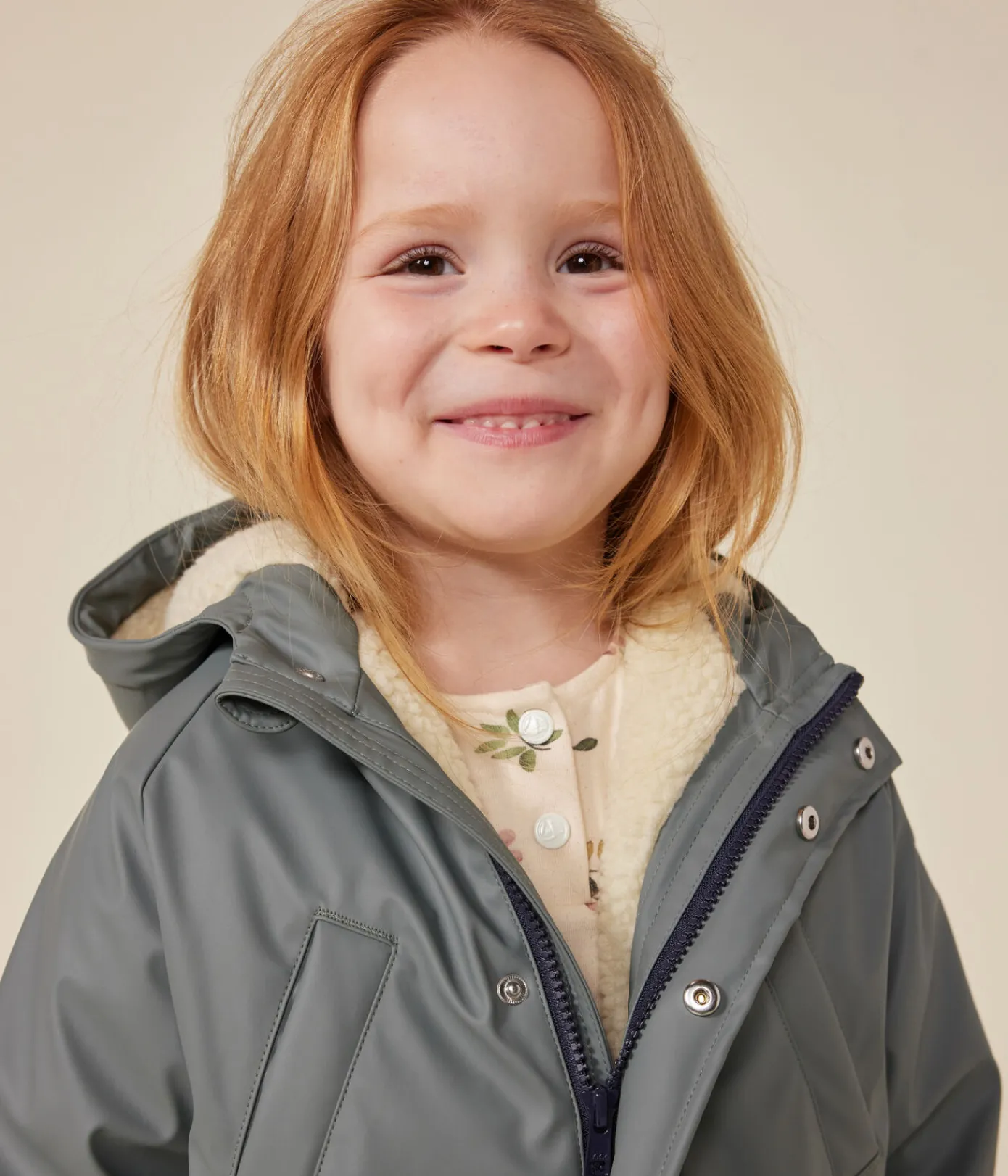 Petit Bateau Mäntel, Jacken, Regenjacken*Warme Kinder-Regenjacke aus Sherpa für Mädchen und Jungen grün THUYA